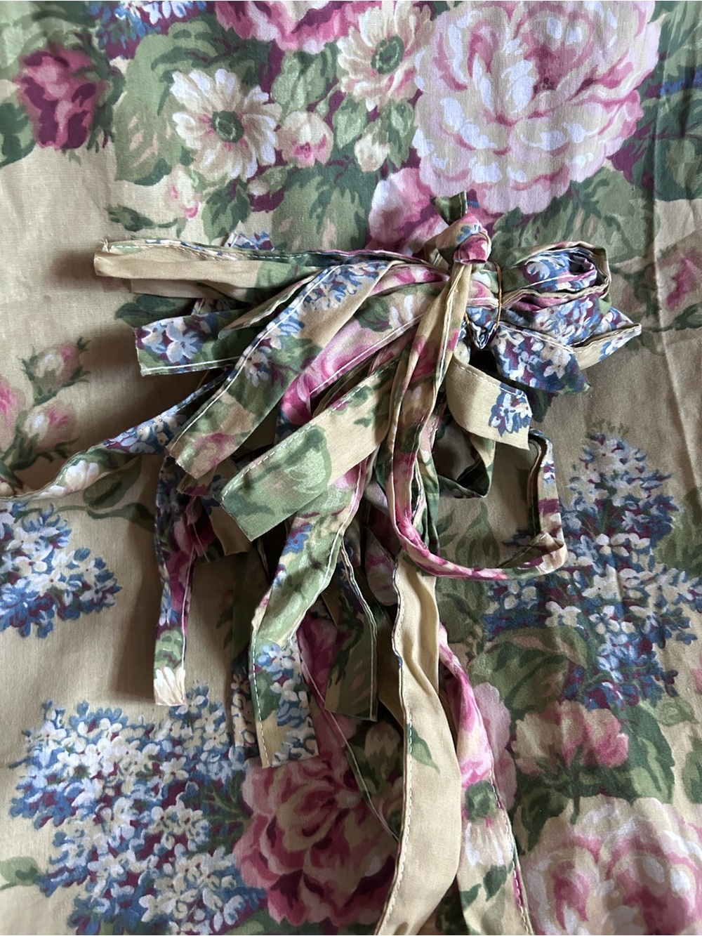 Vintage 90’s Martha Stewart Yellow Floral Lilac Garden Fabric Shower Curtain - Picture 7 of 7